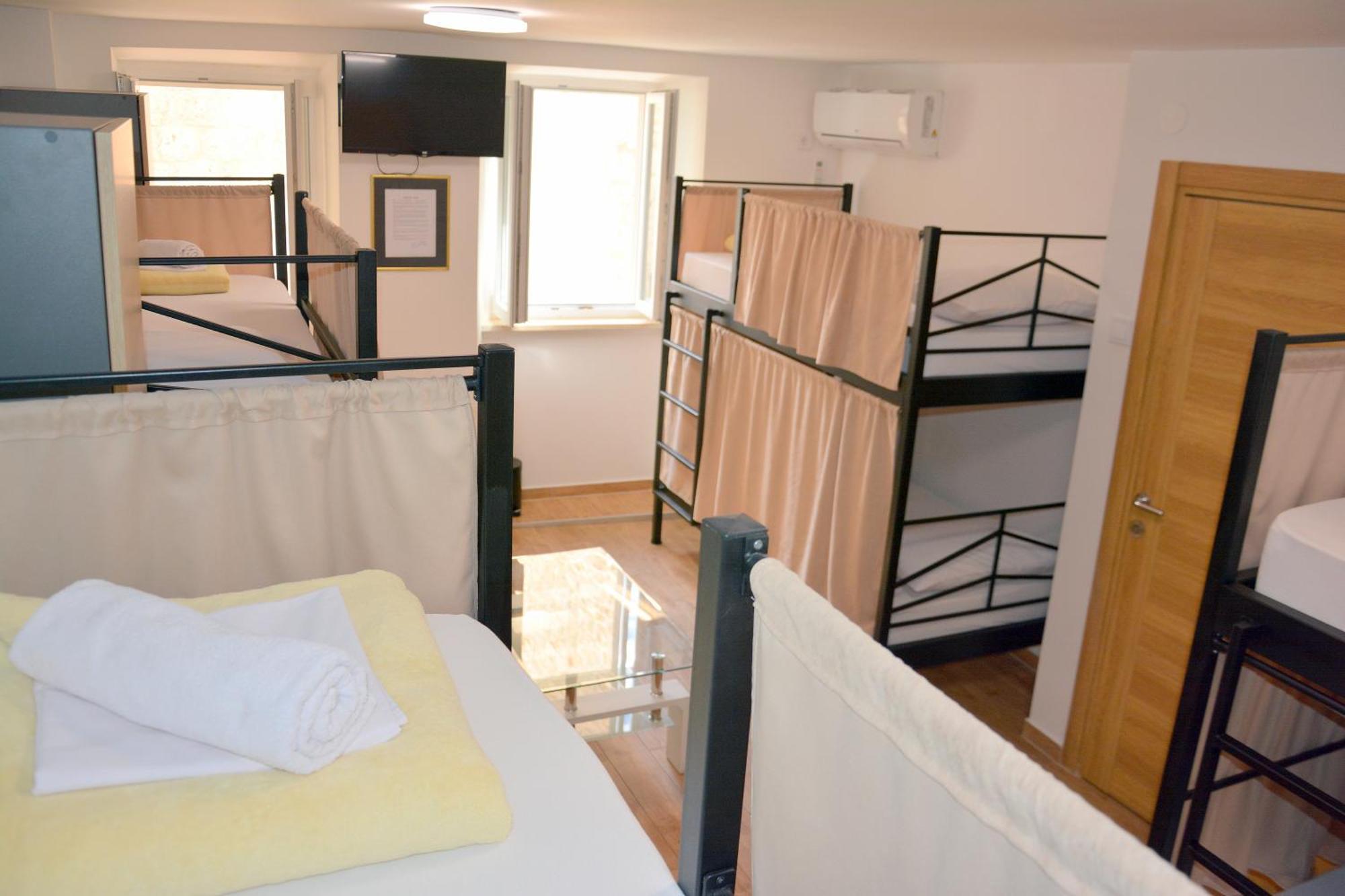 Montenegro Backpackers Home Budva Exteriör bild